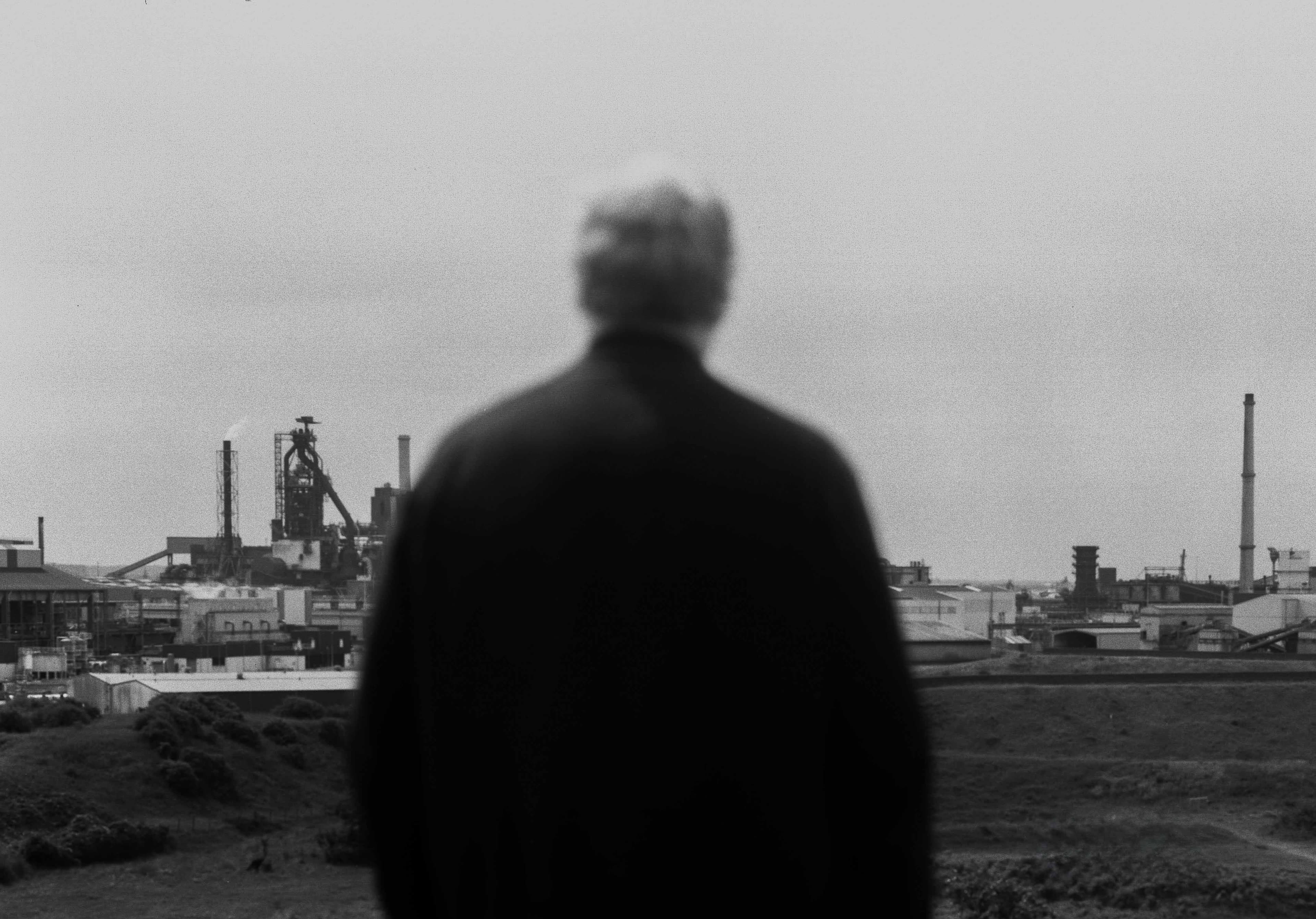 Kees Verwey: in het atelier en vrouwenportretten